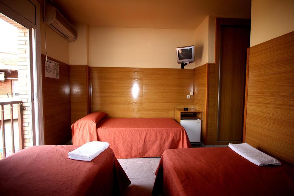 ساباذيل Hotel Ric الغرفة الصورة